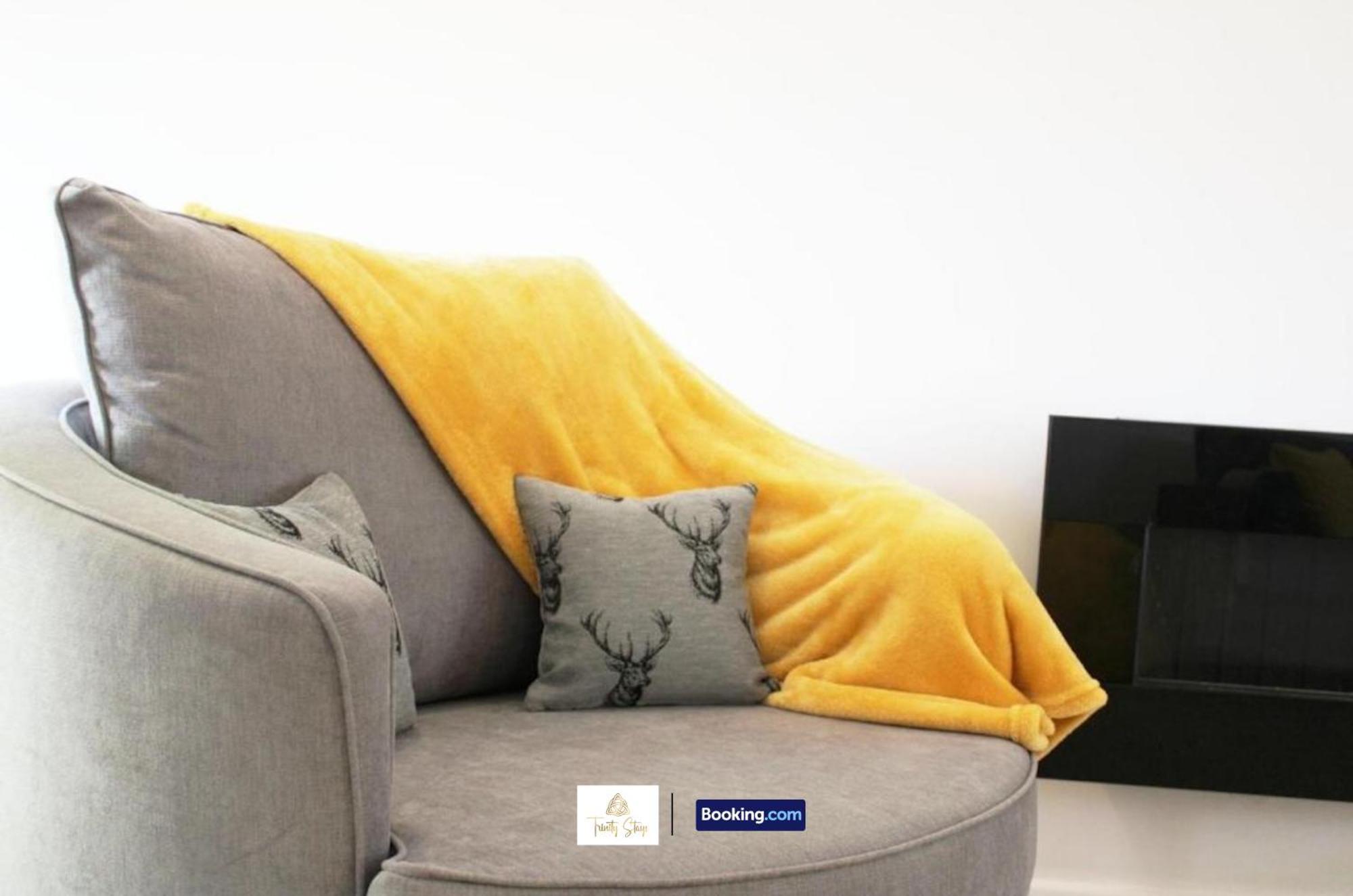 4 Bedroom House With Parking Near City Centre By Trinity Stays Short Lets & Serviced Accommodation Cambridge ภายนอก รูปภาพ
